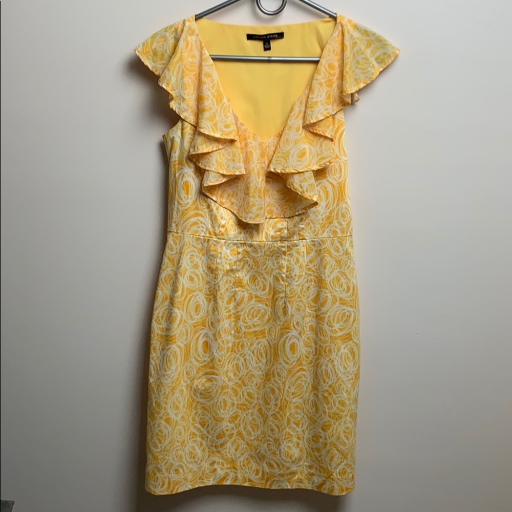 Cynthia Steffe, ⭐️Ruffle Top Dress⭐️